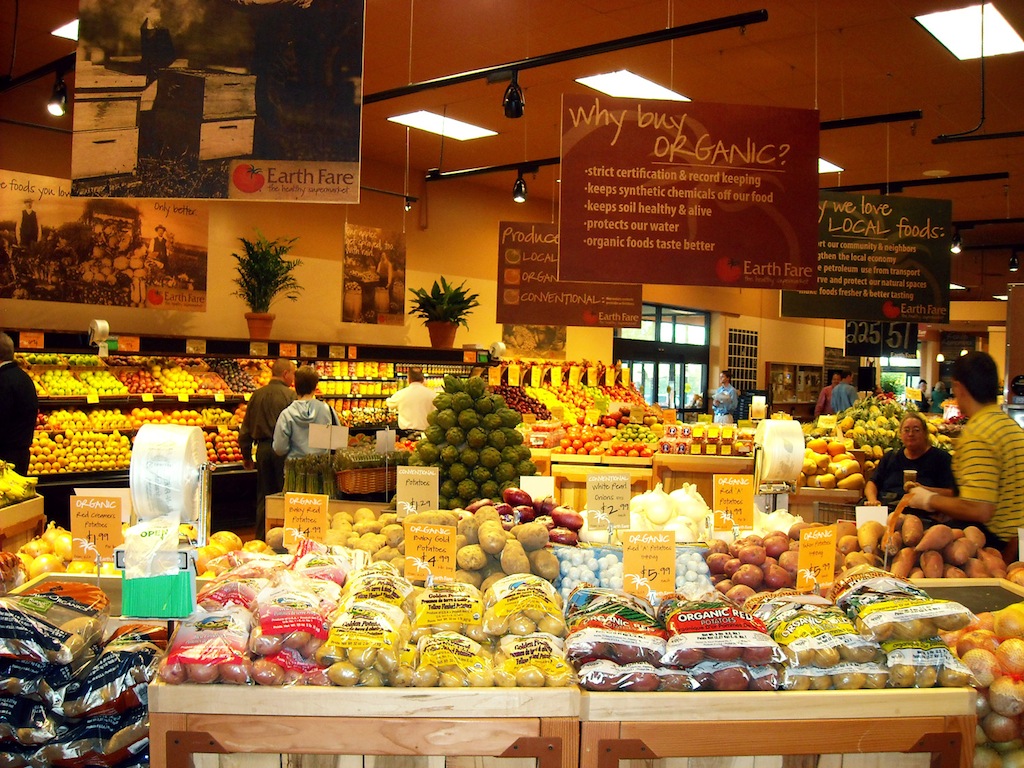 earth fare healthy grocery store